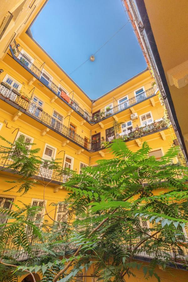 Downtown Luxury Apartment Budapest Exteriör bild