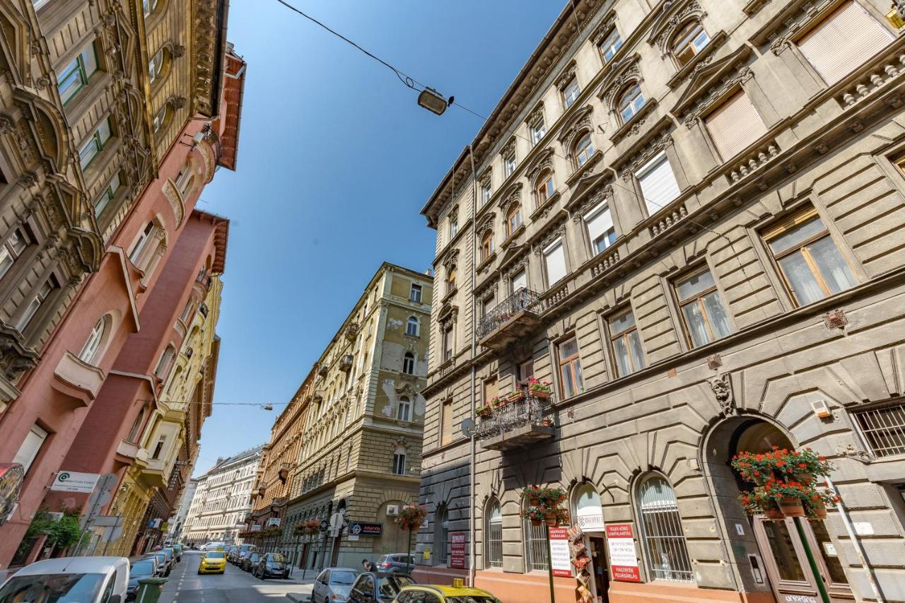Downtown Luxury Apartment Budapest Exteriör bild