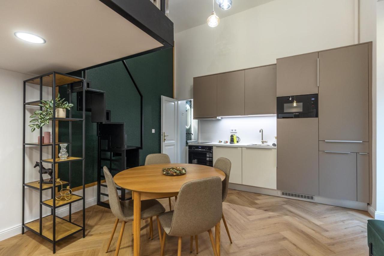Downtown Luxury Apartment Budapest Exteriör bild