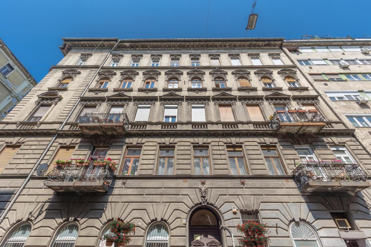 Downtown Luxury Apartment Budapest Exteriör bild